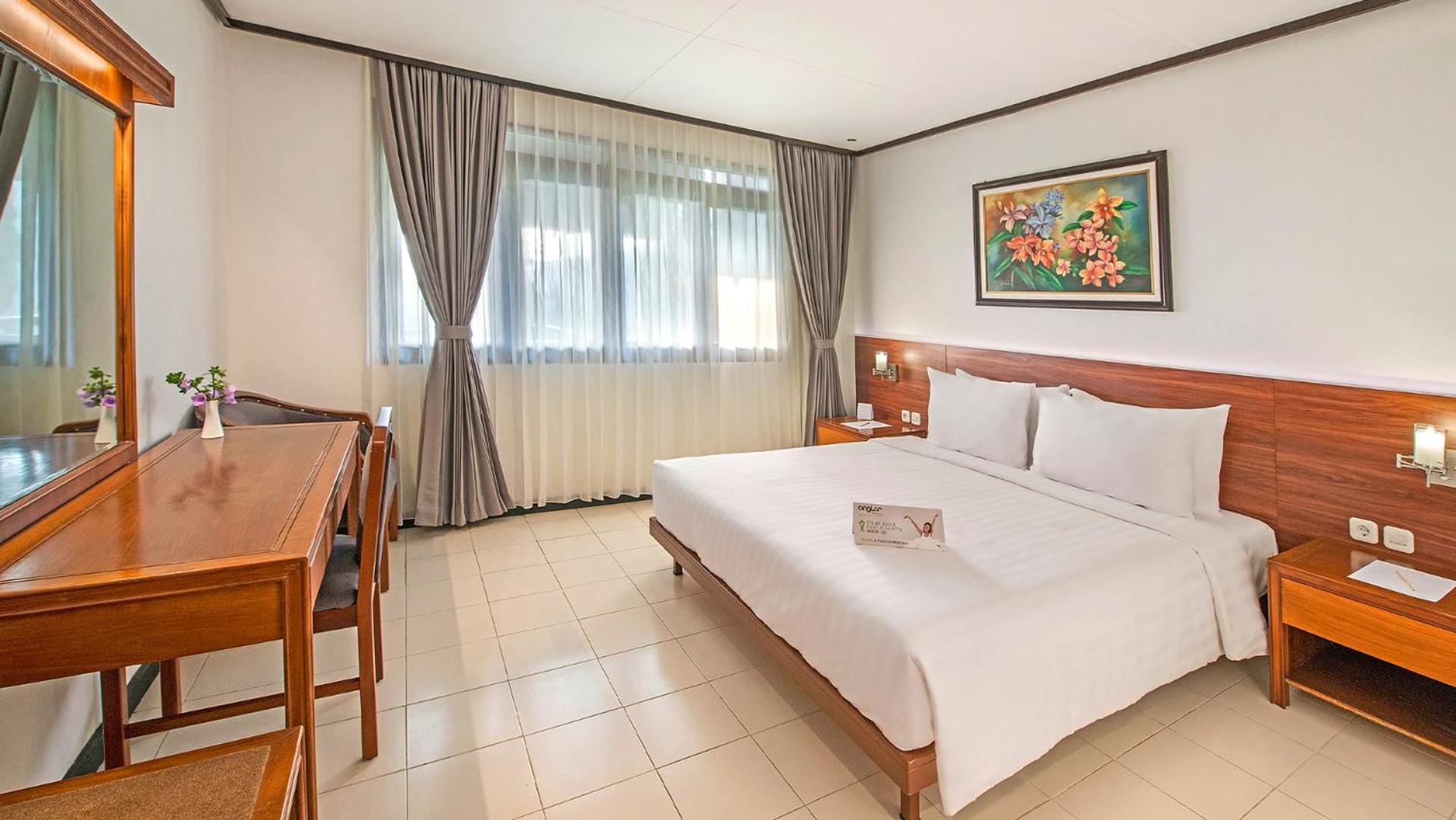 Grand Whiz Hotel Бромо Екстериор снимка